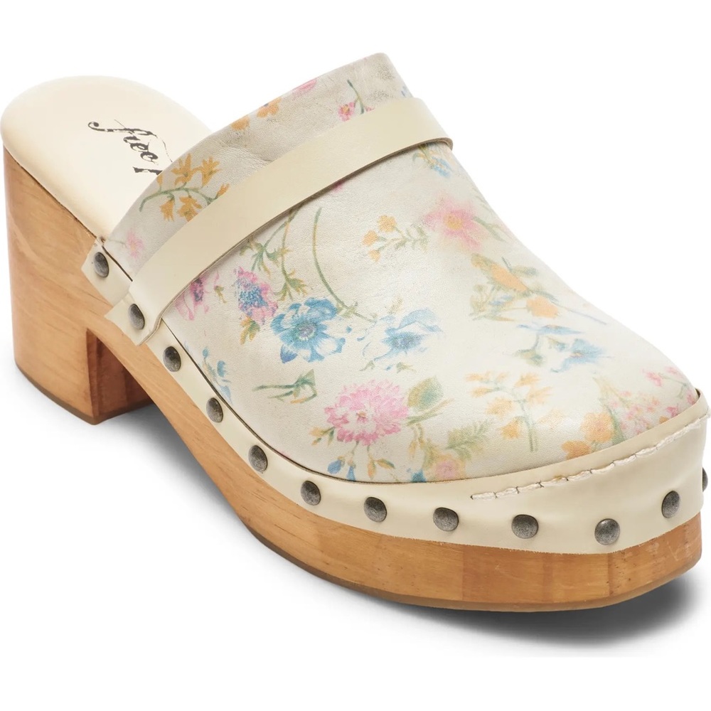 Free People Calabasa clog size 39 (8-8.5)